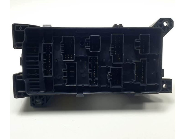 Pojistková skříňka 0K53H66760, 10040607115 KIA Carnival 1999