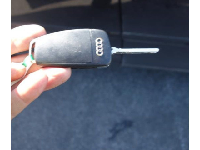 Руль Audi A3 S3 A3 Sportback 8P 2005 - 2013 года