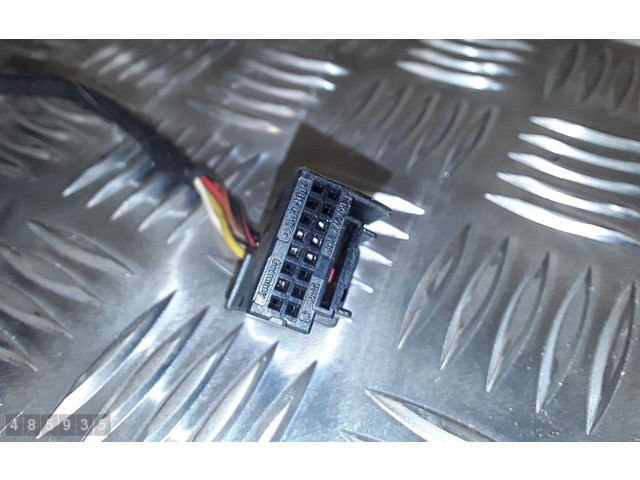 Zpětné zrcátko Volkswagen Tiguan 2011 E1020933