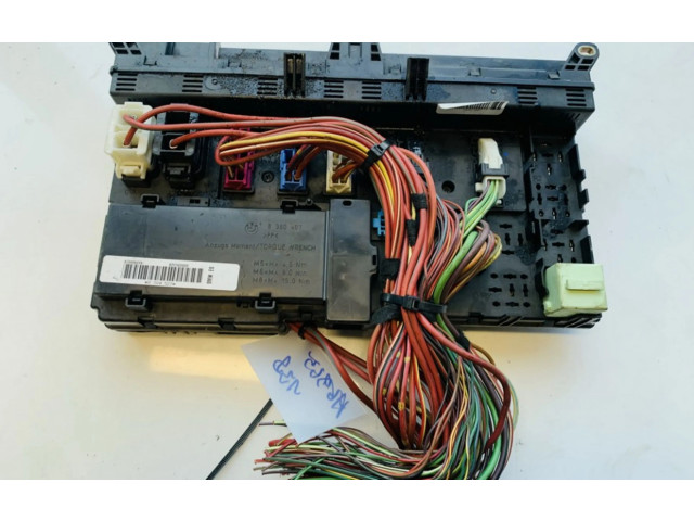 Блок предохранителей  8380407, 8380409   BMW 1 E81 E87    