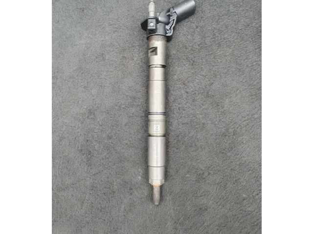 Vstřikovač 057130277AM Audi A8 S8 D4 4H CDSB