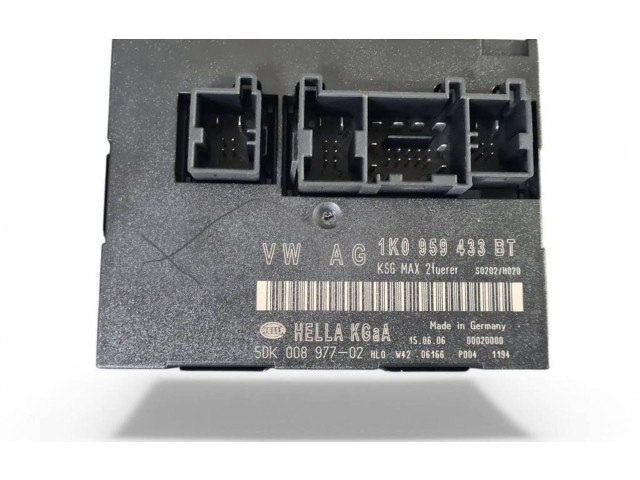 Блок комфорта 1K0959433BT, 5DK00897702 Skoda Octavia Mk2 (1Z)
