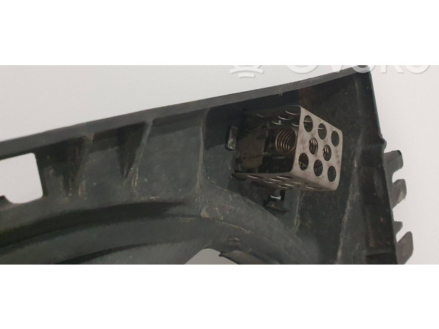 Вентилятор радиатора 8200966248, 3000266 Renault Clio III