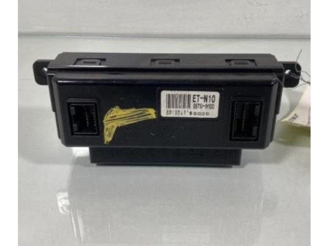 Дисплей    957101H100   KIA Ceed