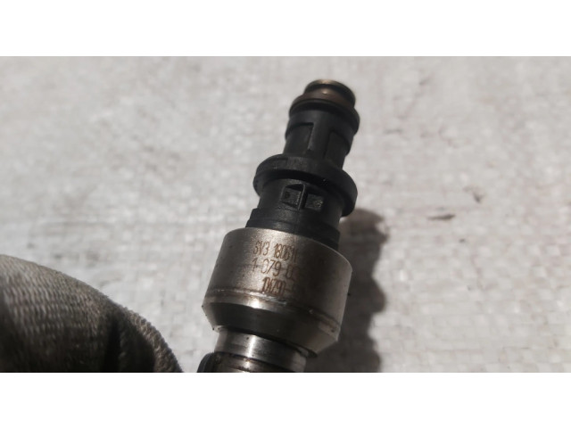 Форсунка 079036G Audi A8 S8 D4 4H для бензинового двигателя CDRA 4.2