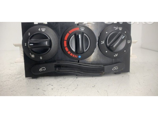 Блок управления климат-контролем 1688300385 Mercedes-Benz A W168