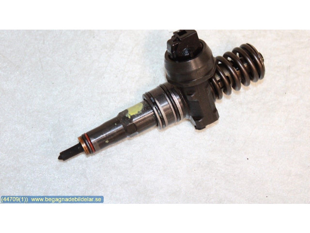 Vstřikovač 038130073BN, 0414720313 Volkswagen Caddy