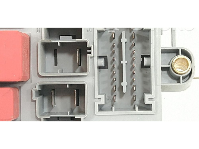 Блок предохранителей NB2161010029007, 51826466 Lancia Delta III