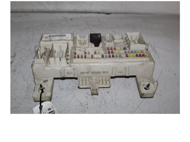 Pojistková skříňka Ford Focus C-MAX 2003