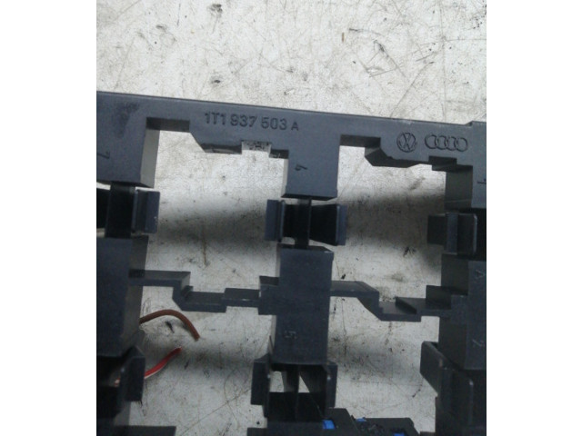 Pojistková skříňka 1T1937503A Volkswagen Touran 2006