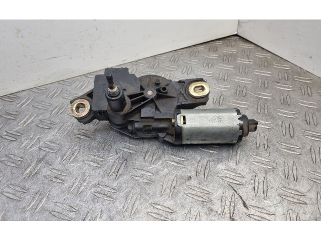 Моторчик заднего дворника 2K0955712B, 53027512    Volkswagen Caddy