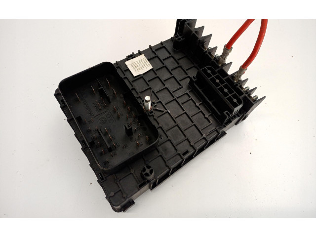   Pojistková skříňka 5N0937123A   Volkswagen Tiguan 2011