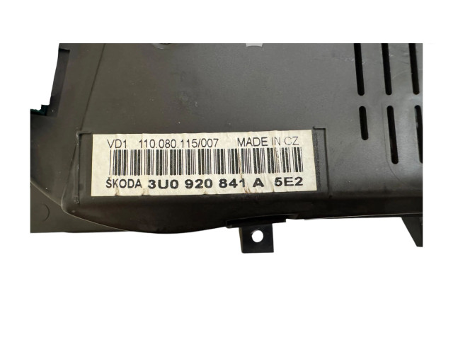 Панель приборов 3U0920841A Skoda Superb B5 (3U)