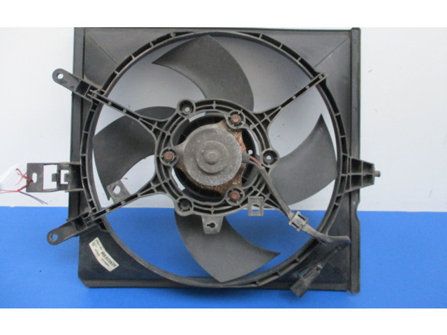 Вентилятор радиатора Mitsubishi Carisma