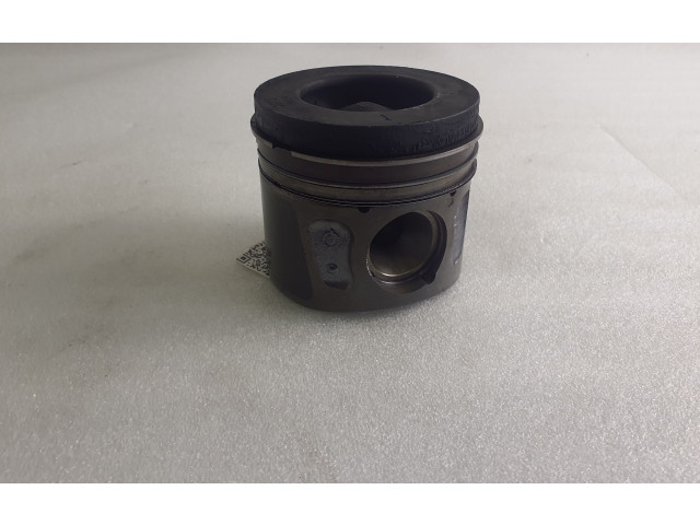 Поршень SsangYong Rexton