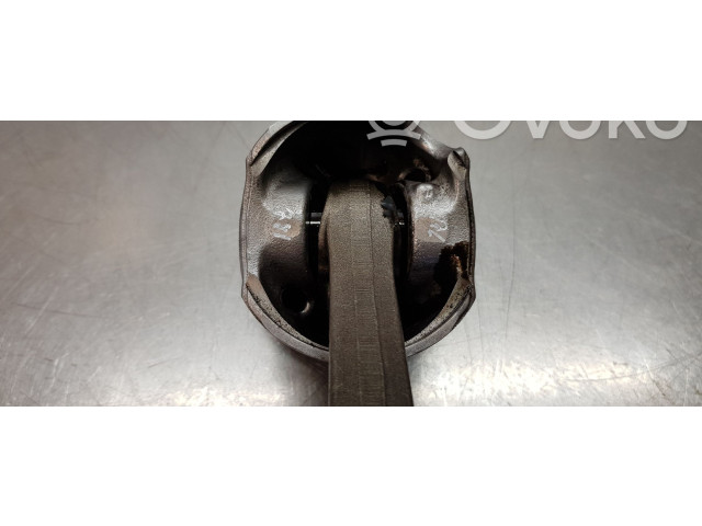 Píst 04L107065AM001, 04L105401A Volkswagen Tiguan DFG