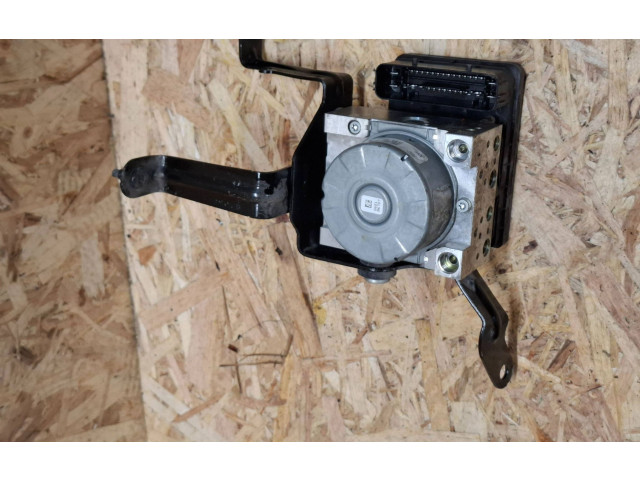 Блок АБС JR3C2C219AC, JR3C2B373AB   Ford  Mustang VI  2015 -  года