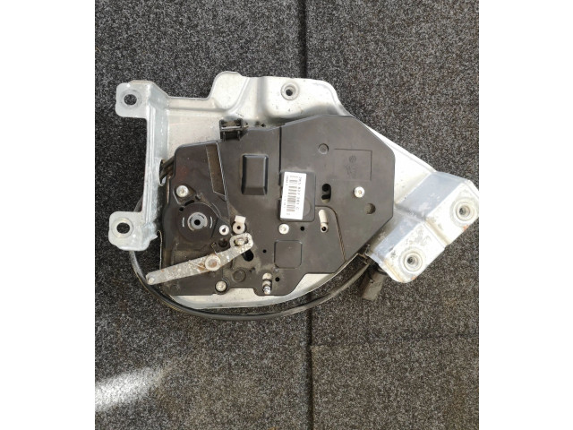 Zámek zadních dveří 2K5827201C, H000078 Volkswagen Caddy 2011