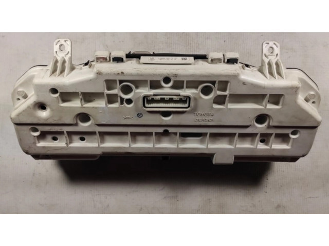 Přístrojová deska Toyota Sienna XL20 II 2005 838000817000