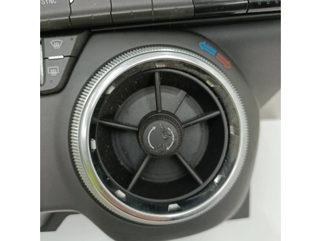 Блок управления климат-контролем 84015995, 000235226   Chevrolet Camaro