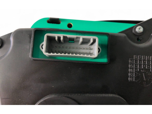 Панель приборов P248104190R Dacia Duster