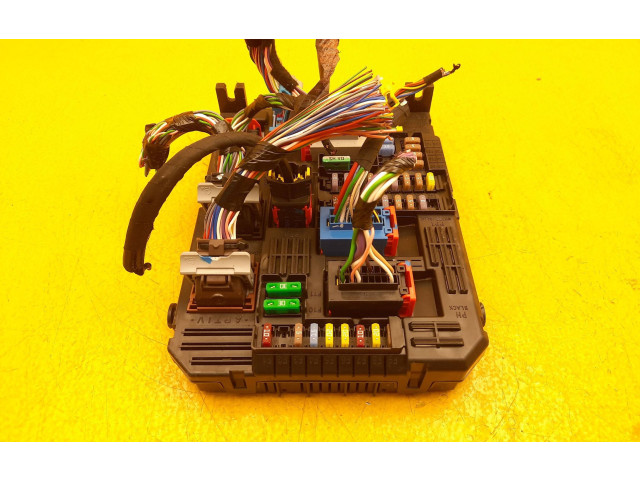 Блок предохранителей 9853735880, 9853735880 Peugeot 2008 II