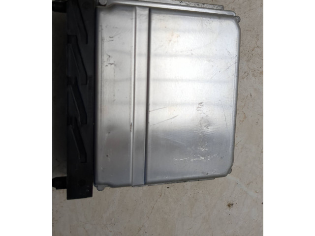 Блок управления двигателя 28SA5360, 0000106649 Volvo XC90