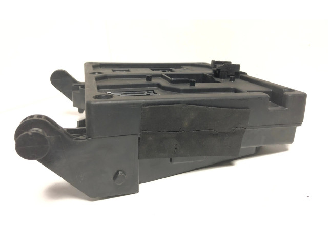 Блок предохранителей S108152001 Volkswagen Golf IV