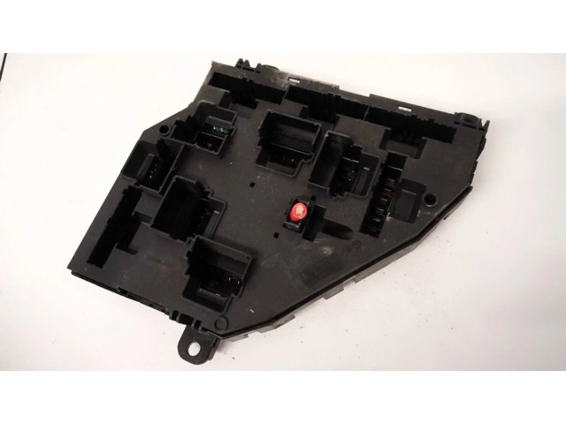   Pojistková skříňka 921085702   BMW 5 GT F07 2010