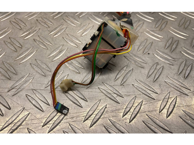 Turbodmychadlo Ручка поворотов/ фонарей 26090641 Chevrolet Blazer