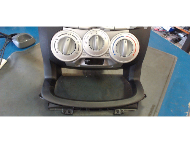 Блок управления климат-контролем 5E215018 Daihatsu Sirion