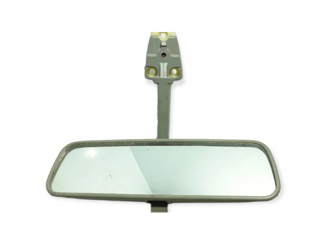 Зеркало заднего вида (в салоне)