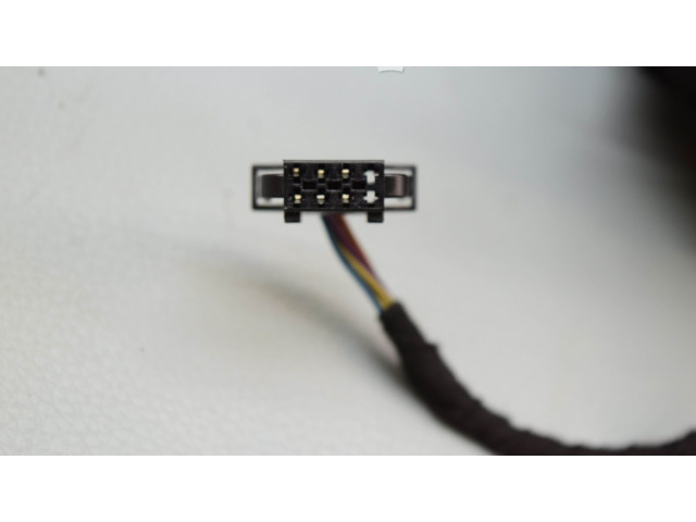 Зеркало электрическое        Skoda Fabia Mk3 (NJ)  2015 - 2021 года   