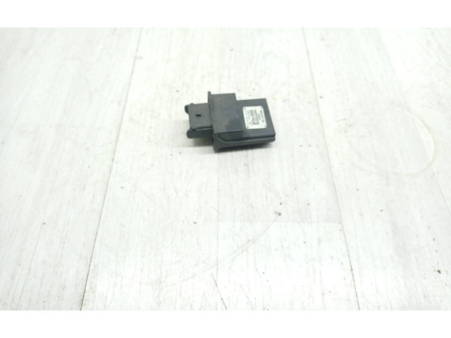 Блок управления 9663357180   Peugeot 5008