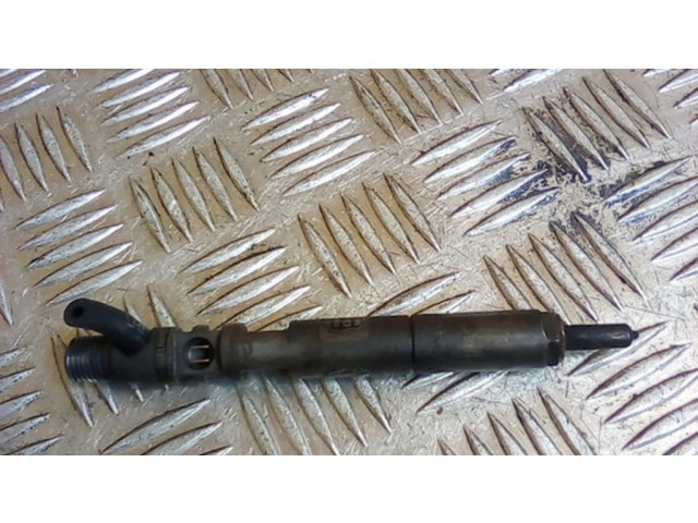 Форсунка 2T1Q9F593AA    Ford Tourneo для дизельного двигателя  1.8