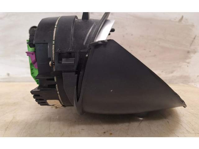 Панель приборов 81117994, 88311286   Audi A2       