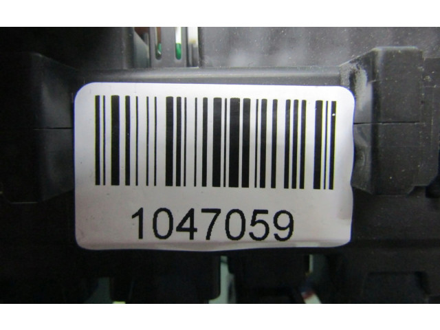 Блок предохранителей Infiniti Q50