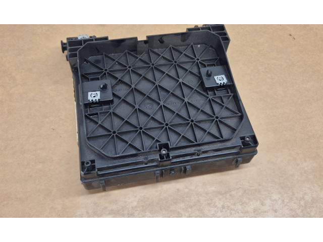 Pojistková skříňka S120042300C, 7M3962258AH Volkswagen Sharan 2004