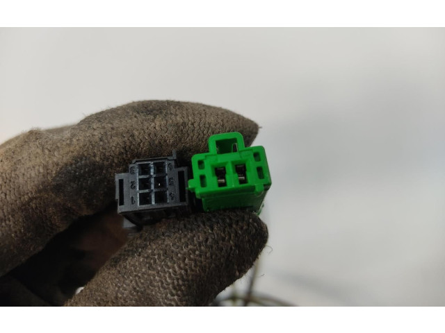 Зеркало электрическое Citroen C4 I 2004 - 2010 года