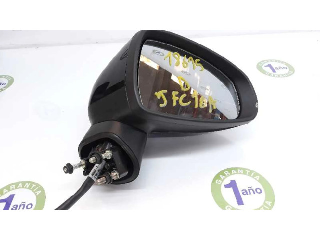 Зеркало электрическое     Сзади   Audi A1  2010-2018 года   