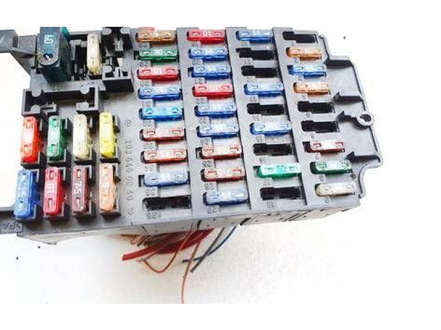 Pojistková skříňka 2085450040, 2085450040 Mercedes-Benz C W202 2000