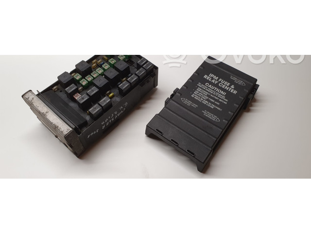 Блок предохранителей 04727080AC, 04727078AA Chrysler Grand Voyager IV