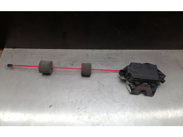 Zámek zadních dveří Mercedes-Benz E W211 2003