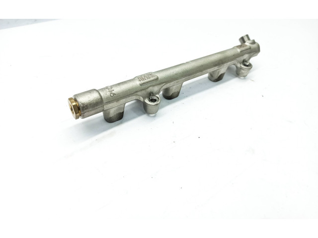 Топливная рампа 05C133320A, VWAGDEBTV   Audi A1   для двигателя CAGA