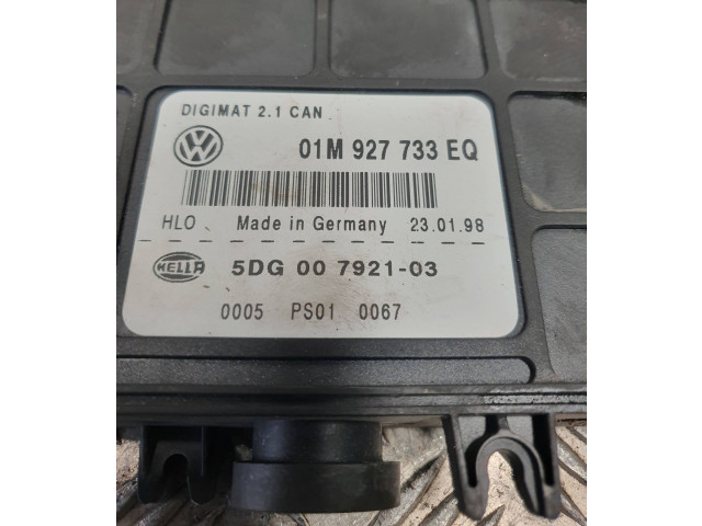 Блок управления коробкой передач 01M927733EQ, 5DG00792103 Audi A3 S3 8L