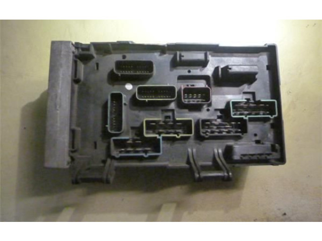 Pojistková skříňka 4869001AJ Chrysler Voyager 2002