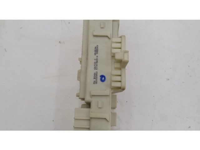 Блок предохранителей BS4H66730C, 519198014 Mazda 3 I