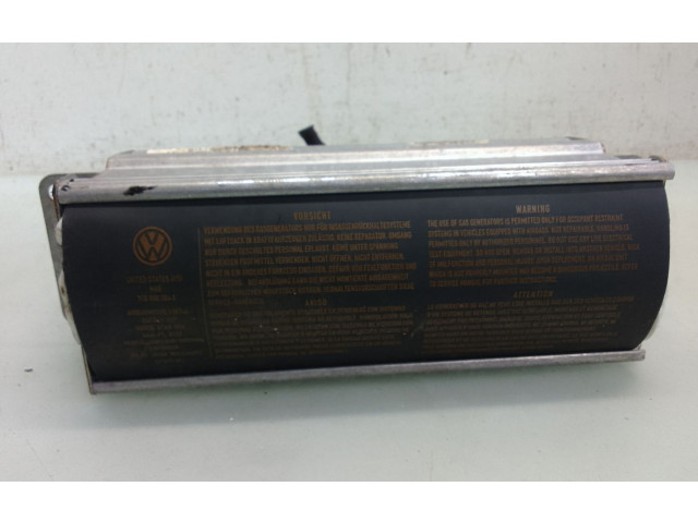 Подушка безопасности пассажира 1C0880248A   Volkswagen New Beetle