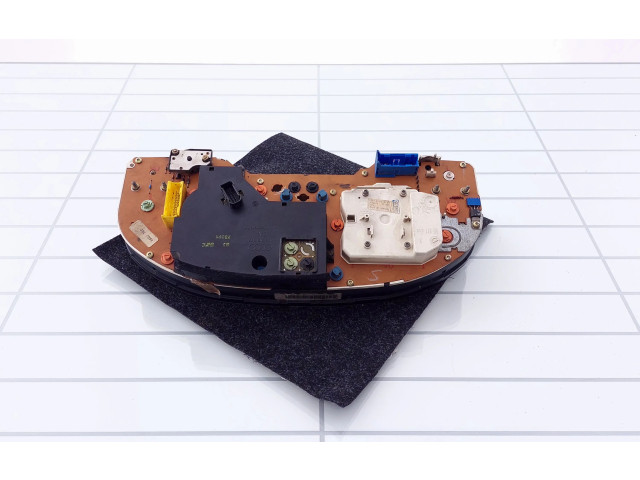 Панель приборов 110008563, 8A0919033N   Audi 80 90 S2 B4       