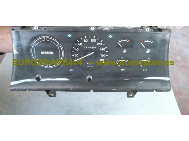 Přístrojová deska Nissan Patrol 260 1989 195382.02, G9868